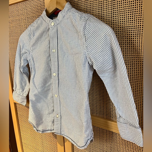 Mini Boden Boys 7-8 Banded Collar Long Sleeve Button Down - Picture 4 of 5
